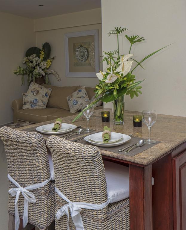 Lantana Barbados Condos Saint James Bilik gambar