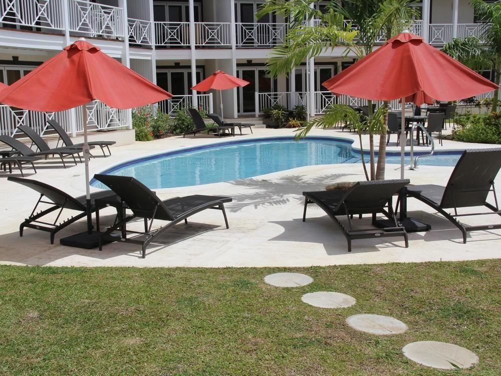 Lantana Barbados Condos Saint James Luaran gambar