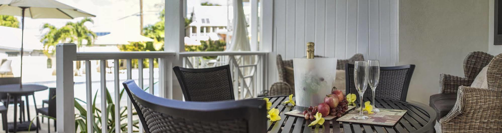 Lantana Barbados Condos Saint James Luaran gambar